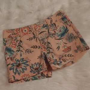 NWOT LOFT Peach Floral Print 4in. Shorts
